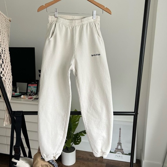 Sold - Picture 1 of 7